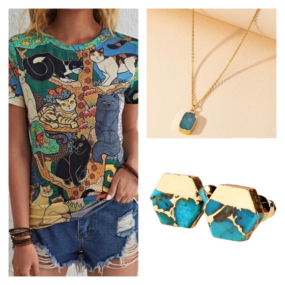 LAST PAIR! Woman’s Gold & Turquoise Stud Earrings - Picture 6 of 6